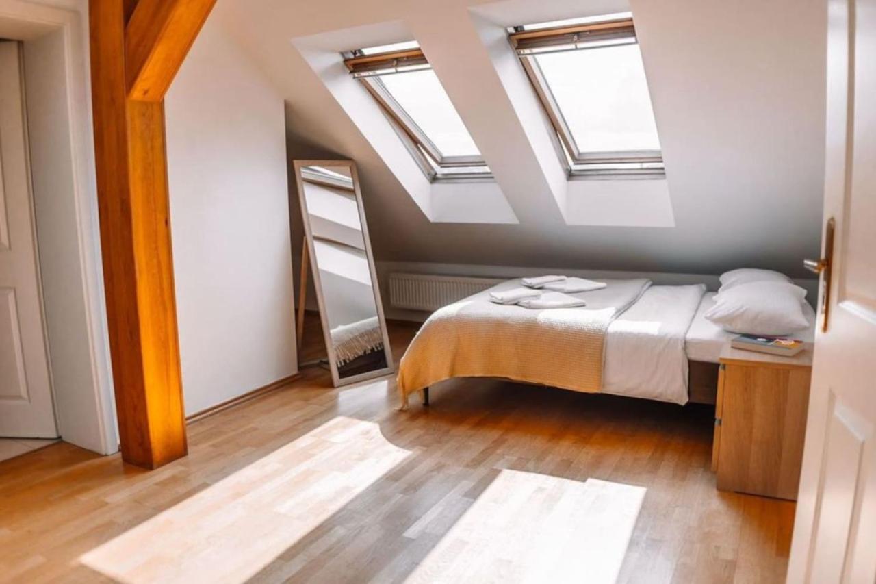 Riverside Duplex Loft Apartment
